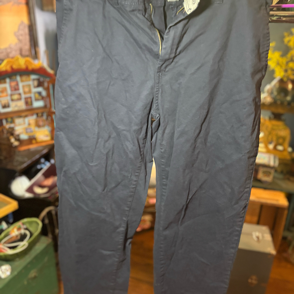 Falls Creek pants feature a 40x30
